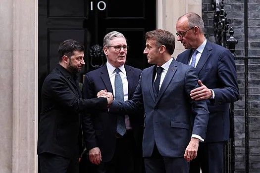 Три мушкетера Стармер, Макрон, Мерц и примкнувший к ним «гасконец» Зеленский – один за всех и все за одного – вместе против Трампа?