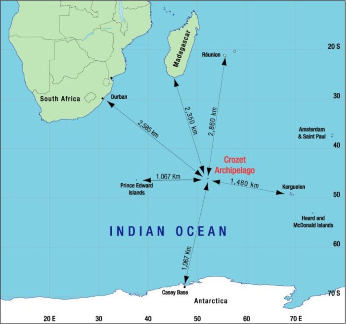 Крупная база ВВС и ВМС Франции в Индийском океане