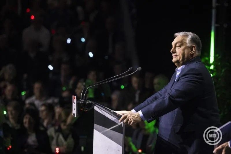 «Украина – враг Венгрии!» – заявляет на митинге Виктор Орбан